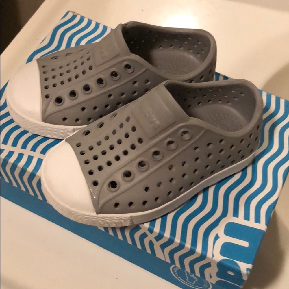 Native Jefferson shoes